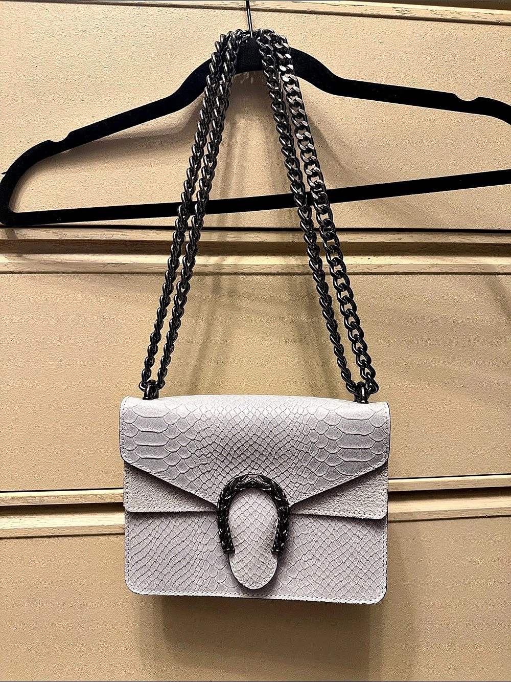 Vera Pelle Textured Crossbody Bag in Silver